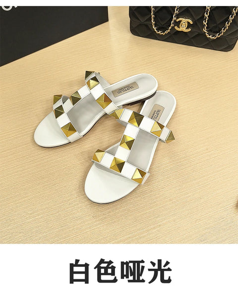 Women's flat sandals Gladiator summer 2025 luxury Brand Designer Rivets Open Toe slipper Leather Comfortable Ladies shoes Women