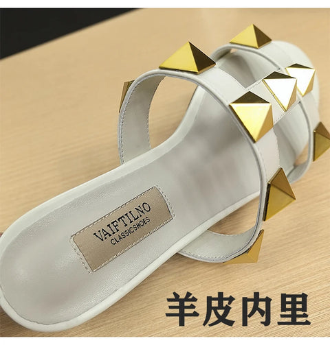 Women's flat sandals Gladiator summer 2025 luxury Brand Designer Rivets Open Toe slipper Leather Comfortable Ladies shoes Women