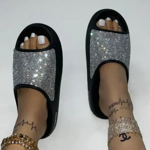 2025 women's/men new women's shoes with diamond face, thin flash thick bottom slippers sandals outdoor beach slippers 36-45