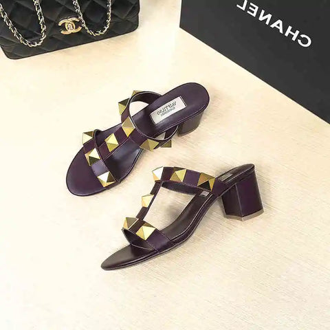 Women's flat sandals Gladiator summer 2025 luxury Brand Designer Rivets Open Toe slipper Leather Comfortable Ladies shoes Women