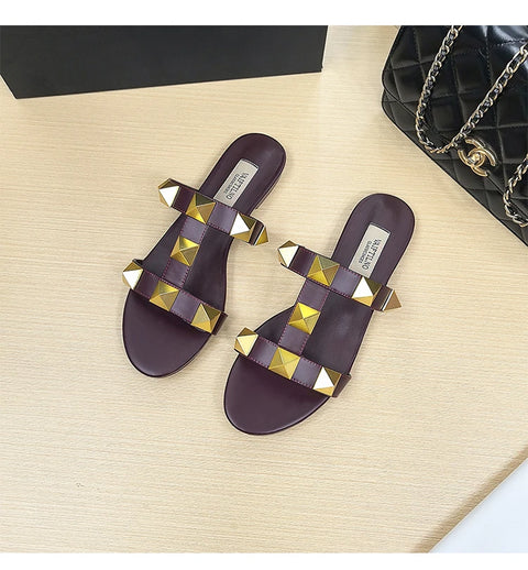 Women's flat sandals Gladiator summer 2025 luxury Brand Designer Rivets Open Toe slipper Leather Comfortable Ladies shoes Women